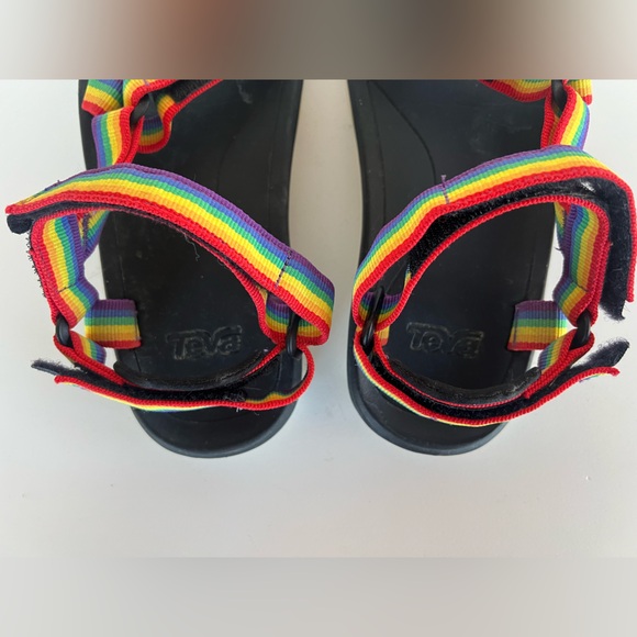 Teva Kid's Unisex Hurricane Xlt 2 Sandals Water Shoes, Rainbow and Black, size 3 - Picture 9 of 13